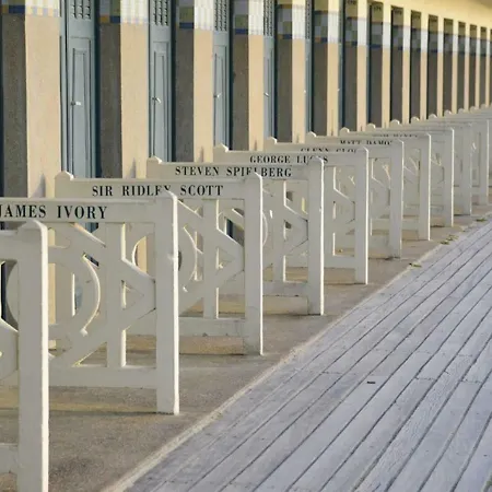 Carre D'or De